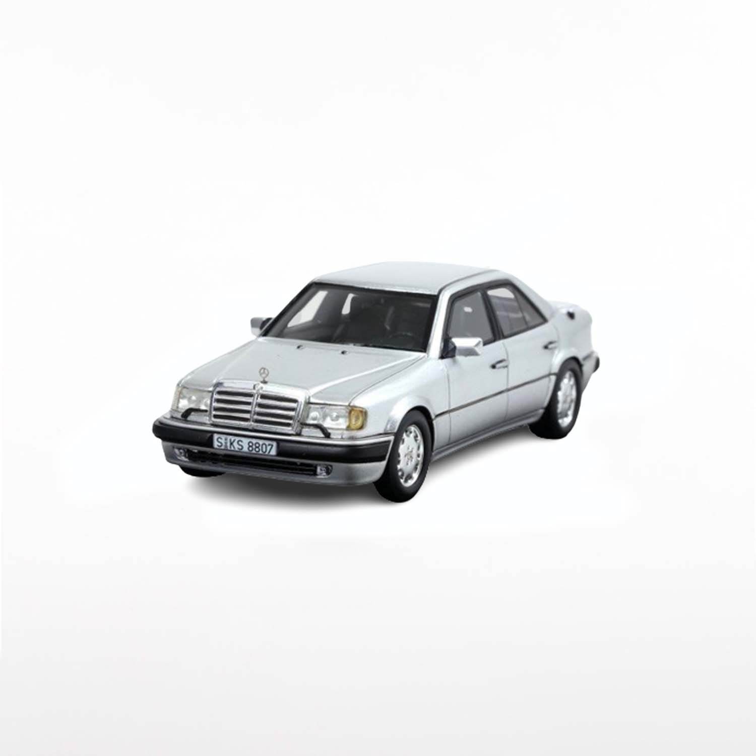 Mercedes-Benz E500 1986 | 1:43 Scale Model-1:43 Scale Model-Spark Models-gpx-store