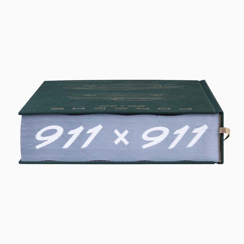 911 x 911 - Porsche Museum-Book-GPX Store -gpx-store